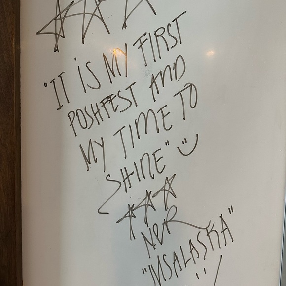 Please Like, Save & Share This Listing For My Next Silent Show💕 Thanks🥰 - Picture 5 of 16